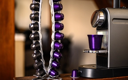 Décodage des couleurs de grains de café: un guide des saveurs avec l'emballage de précision de la machine HIJPACK